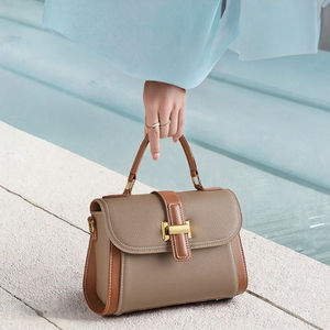 Nouveaux sacs à main pour femmes 2025, sacs à main personnalisés de créateurs, sacs à main portés épaule, cuir PU de luxe, tendance, mode, léger, imperméable, été - Product Image 2