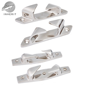 Guide-câble incliné en métal creux Heritage 316 pour bollard marin, idéal pour yachts, bateaux de pêche et bateaux rapides - Product Image 2
