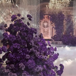 Fleurs artificielles violettes en soie Pingping pour décorations de plafond de mariage, arrangements d'allée et accessoires de scène d'hôtel - Product Image 1