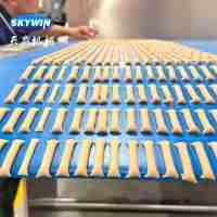 Automatische pretzelstokjes productielijn, knapperige koekjeslijn, zoute biscuitmachine te koop