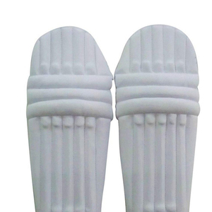 2025 coussinets de cricket professionnels de taille adulte avec logo personnalisé coussinets de frappe personnalisables en gros pour hommes - Product Image 6