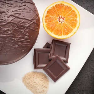 ช็อกโกแลตส้มปราศจากกลูเตน แพนเนตโตเน่ 500 กรัม ชุดของขวัญวันหยุด - Product Image 1