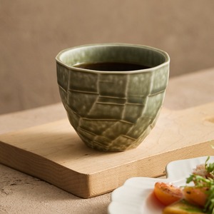 Tazza da Caffè in Ceramica MSH Stile Retrò Verde con Ampia Apertura per Latte Art, Tazza Giapponese a Forma di Maiale - Product Image 1