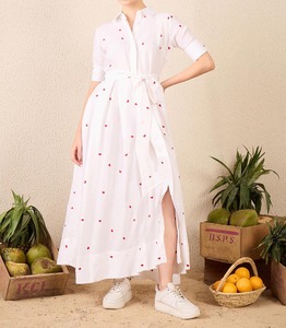 <span class=keywords><strong>Abito</strong></span> Lungo da Donna in <span class=keywords><strong>Lino</strong></span> Bianco <span class=keywords><strong>con</strong></span> Bottoni e Ricamo Cuore Rosso, Maniche Corte e Cintura per Uso Quotidiano - Product Image 6
