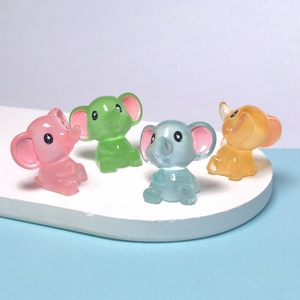 Nouvelle Création 100 Pièces Mini Figurines <span class=keywords><strong>d</strong></span>'Éléphants Lumineuses en Résine, Statues <span class=keywords><strong>d</strong></span>'Animaux Éléphants Phosphorescentes, Accessoires en Gros pour Jardin Féerique - Product Image 4