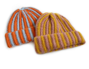 Nouveau style – Bonnet tricoté personnalisé pour homme et femme – Automne/Hiver – Rayures contrastées – Bicolore - Product Image 6