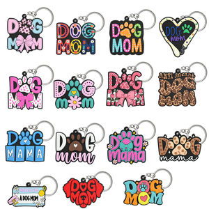 Llaveros de PVC al por mayor con colgante de mamá perro, llaveros de goma personalizados para bolsos de mascotas - Product Image 1