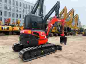 รถขุดขนาดเล็ก Kubota U55-4 ของแท้จากญี่ปุ่น, รถขุดไฮดรอลิกมือสองน้ำหนัก 5.5 ตัน สภาพการทำงานดีเยี่ยม - Product Image 1