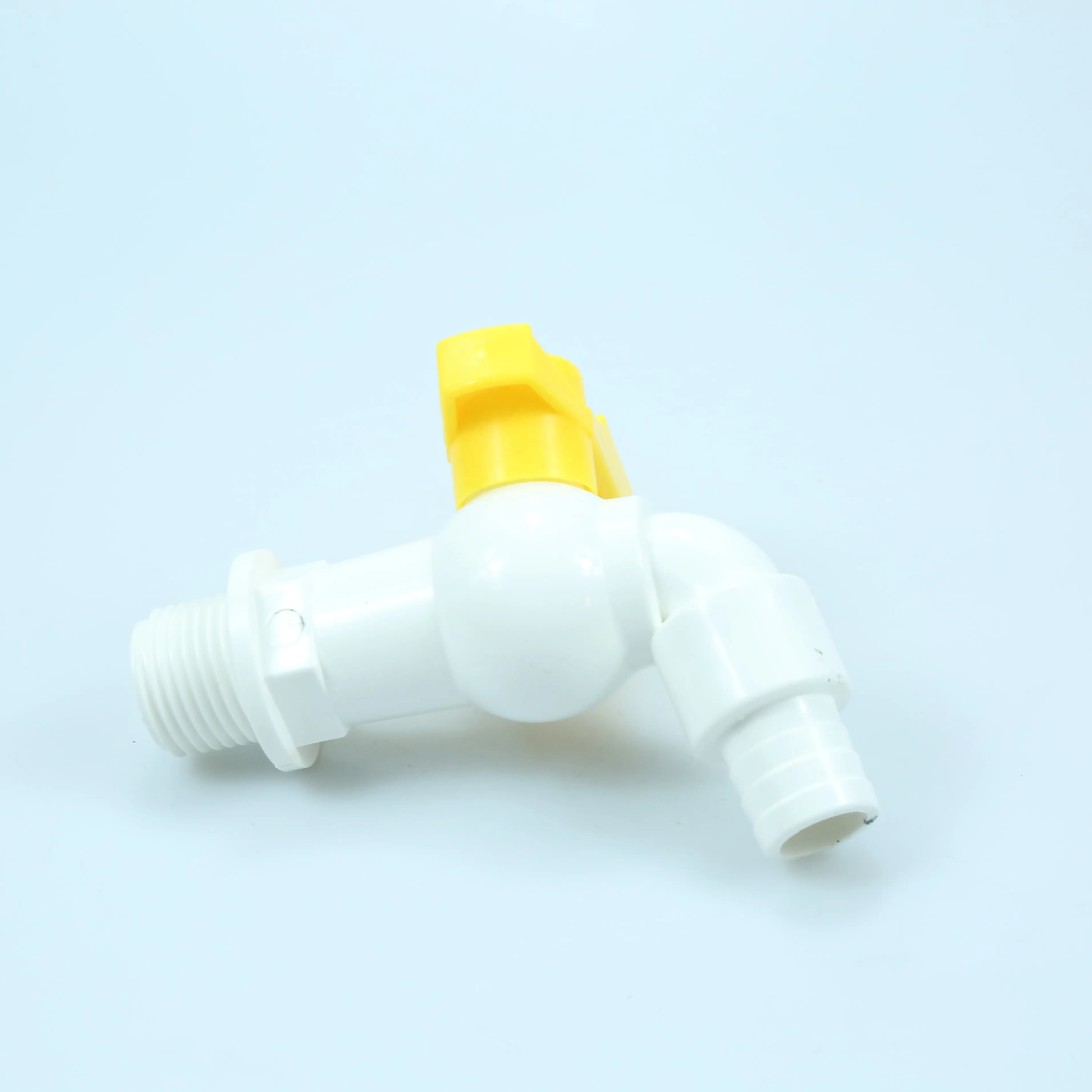 China supplier taps manufacturer easy installation 1/2' ~ 6' white pvc plastic taps faucet water tap