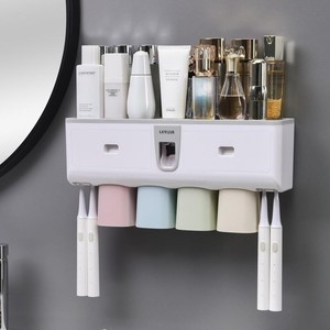 Family <span class=keywords><strong>oral</strong></span> <span class=keywords><strong>b</strong></span> baño cepillado agua lavado dientes limpiador 3 tazas dispensador automático de pasta de dientes con <span class=keywords><strong>soporte</strong></span> para cepillo de dientes - Product Image 1