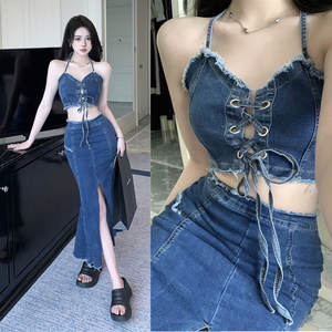 فستان جينز مخصص من قطعتين، توب قصير برقبة على شكل V مع أربطة وتنورة طويلة مشقوقة، ملابس كاجوال مثيرة للنساء - Product Image 3