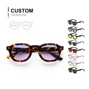 ファッションサングラス最新の女性べっ甲ハイエンドカラースタッズ付き男性眼鏡カスタムロゴサングラスアセテートサングラス - Product Image 1