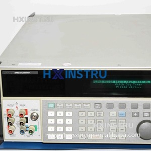 Calibrateur multi-produits haute performance Fluke 5700A de haute précision en parfait état de fonctionnement pour les laboratoires d'essai H - Product Image 2