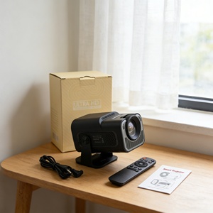 <span class=keywords><strong>Proiettore</strong></span> Portatile Smart Android OS 4K Video 720P HD 160ANSI a Tiro Corto per Appartamenti e Case Vacanza - Il Più Popolare - Product Image 1