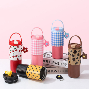 Gourde isotherme portable mignonne imprimée de 750 ml en acier inoxydable 316 avec poignée et pendentif fleur, tasse thermique de voyage - Product Image 1