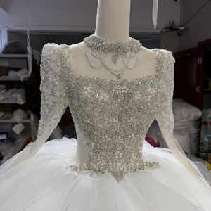 Para OY043, Hermoso Vestido de Novia con Apliques de Encaje de Cristal, Cuello Cuadrado, Tela de Tul, Estilo Princesa con Cola de Capilla, 100% Poliéster - Product Image 3