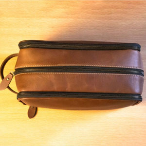 Trousse de Toilette en Cuir Personnalisée Haut de Gamme – Design Élégant, Spacieuse, Organisateur de Voyage, Fermeture Éclair, Sac Cosmétique Portable – Vente en Gros - Product Image 6