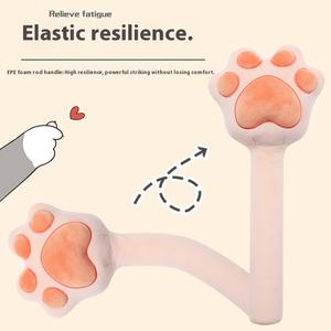 Cartone animato carino gatto martello massaggio artiglio battere la musica indietro bastone piccolo martello creativo peluche all'ingrosso - Product Image 1