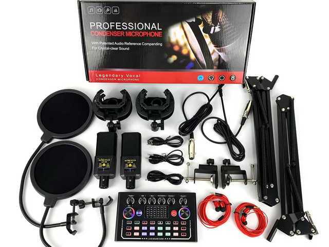 Hot Selling Recording Musical Full Set Microphone Live Broadcast Sound Card With Monitor Headset F009 Sound Card Podcast Desktop