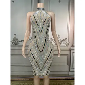 Robe à col roulé sans manches pour femmes, Sexy, Club, perles appliquées, strass, fête, mi-longue, Sexy