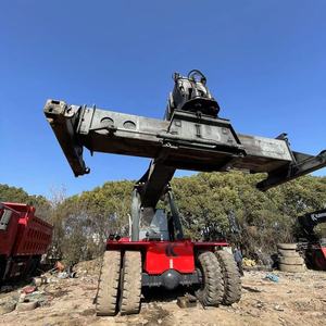 Vente flash : Chariot élévateur à conteneurs diesel de 45 tonnes, grue d'occasion Kalmar DRF450, 45 tonnes, reach stacker, moteur Volvo 1240, transmission Dana - Product Image 3