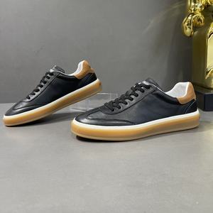 أحذية رياضية رجالية صيفية بأسلوب عتيق ذات أربطة من الجلد الطبيعي، أحذية بيضاء بنعل مسطح مقاومة للانزلاق ومريحة للمشي اليومي - Product Image 3