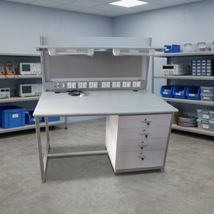 Station de travail antistatique pour assemblage électronique avec surface antistatique pour laboratoires, centres de réparation et applications de service technique - Product Image 3