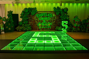 DJ Stage Night Club Pista de baile LED portátil Novela Escenario de boda de vidrio magnético con control DMX blanco cálido para hoteles - Product Image 3
