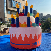 Décoration Gonflable Géante Gâteau d'Anniversaire avec Ventilateur Intégré Matériau Imperméable et Durable - Ballon Hollandais pour Fêtes d'Anniversaire