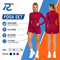 Ensembles pour femmes : Veste de yoga zippée avec trous pour les pouces et shorts – Tenue de sport et de yoga
