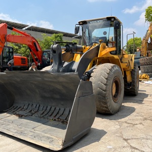 Cargadora de Ruedas Volvo L120G Usada, Original Sueca, de Segunda Mano, Cargadora Frontal, Equipo Pesado para Movimiento de Tierras y Minería - Product Image 6