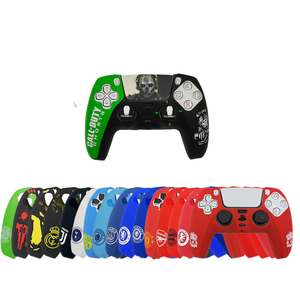 Cover Protettiva in Silicone per Controller di Gioco PS5 Dualshock Sony <span class=keywords><strong>Playstation</strong></span> 5 con Stampa e Design Personalizzato di Squadra di Calcio - Product Image 1