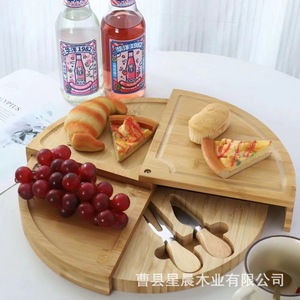 Ensemble de planches à fromage en bambou rondes et rotatives avec couverts pour servir des en-cas et des desserts - Product Image 1