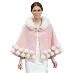 Châle élégant pour femme avec pompons, col en fausse fourrure de vison et broche en perles, idéal pour mariée ou invitée de mariage - Product Image 5