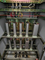 Armoire PFC basse tension série GGJ : Améliore le facteur de puissance, réduit les pertes de ligne, économise l'énergie pour les appareils de commutation des réseaux électriques industriels