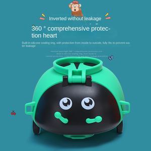 Nouveau dessin animé <span class=keywords><strong>coccinelle</strong></span> enfants tasse en plastique avec corde rebondissant paille Portable jouet tasse Sports de plein air Portable tasse - Product Image 3