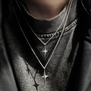 Collier <span class=keywords><strong>Stella</strong></span> imperméable Collier étoile en acier inoxydable 316L Collier pendentif minimaliste à la mode en acier inoxydable - Product Image 1