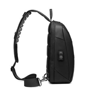 <span class=keywords><strong>Anti</strong></span> <span class=keywords><strong>Theft</strong></span> Sling Brusttasche USB Travel Messenger <span class=keywords><strong>Bag</strong></span> für Männer Wasserdichte Umhängetasche Fit für 9,7 "iPad - Product Image 2