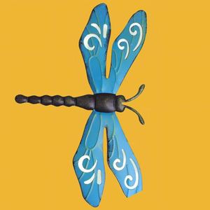 Décoration <span class=keywords><strong>murale</strong></span> en métal en forme de libellule colorée - Style Art Déco - Décoration de jardin pour anniversaire et mariage - Décoration extérieure pour cour, patio, clôture - Product Image 6