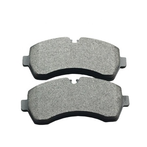 Brake Pad D1268-8383 / D1699-8383 0044208220 for Mercedes-Benz SPRINTER / VW CRAFTER - Product Image 3