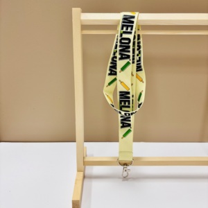 <span class=keywords><strong>Cordon</strong></span> de lanière personnalisé pour clés ou <span class=keywords><strong>badge</strong></span> d'identification avec crochet ovale lanières de bureau imprimées personnalisées pour employé - Product Image 2