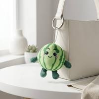 Porte-clés Peluche Pastèque Dessin Animé Mignon Kawaii, Fruit d'Été Doux et Moelleux, Écologique, Durable, Brodé, Animal en Peluche pour Sac