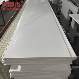 Chất lượng cao PVC <span class=keywords><strong>Panel</strong></span> tường 18inch Chiều rộng PVC trần <span class=keywords><strong>Panel</strong></span> tường PVC không thấm nước cho rửa xe/Lợn trang trại <span class=keywords><strong>Panel</strong></span> tường dễ dàng để làm sạch - Product Image 1