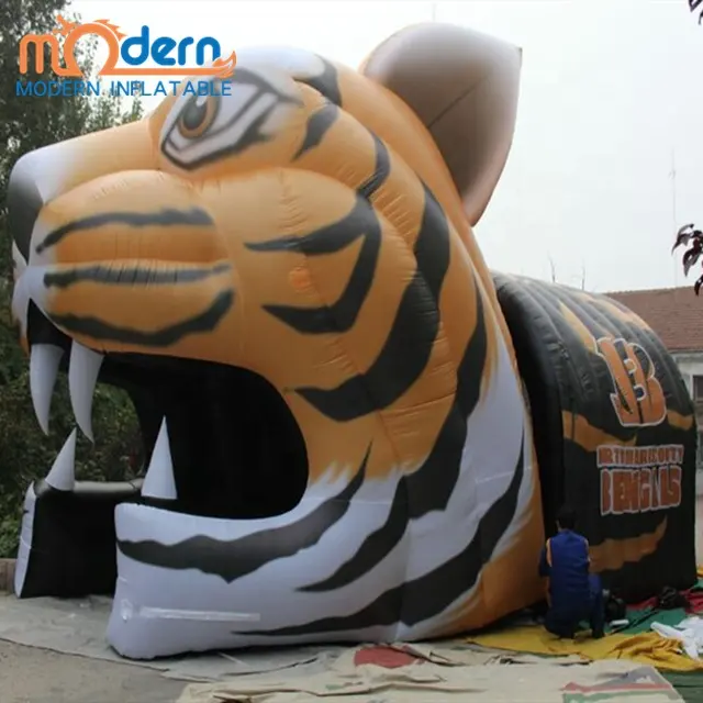 ฟุตบอลที่กำหนดเองเกม Entrance ใช้ Inflatable Mascot Tiger อุโมงค์
