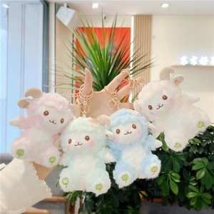 Lindo Llavero de Oveja de Peluche, Suave y Esponjoso, Colgante 3D para Bolsa, Mini Animal de Peluche para Regalo y Mochila - Product Image 1