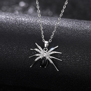Collana con Ciondolo a Forma di Ragno per Donne, Stile Punk di Halloween, Gioiello di Moda per Uso Quotidiano, Idea Regalo - Product Image 4