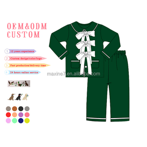 Vêtements de nuit personnalisés avec logo brodé PJs assortis à col claudine 2T-10Y Ensemble de pyjama de Noël pour garçons en famille pour les vacances - Product Image 3