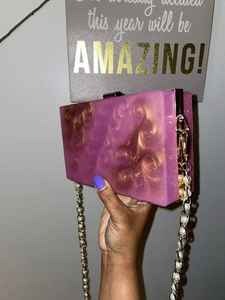 Bolso de Mano de Resina Moderno para Mujer con Patrones de Color Únicos, Material Duradero y Acabado Elegante - Product Image 3