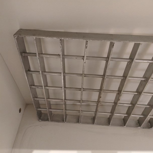 Grille de drainage <span class=keywords><strong>rectangulaire</strong></span> en acier inoxydable pour couvercle de marche d'escalier, robuste et étanche - Product Image 3