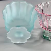 Tazas de postre de vidrio de tulipán esmerilado sin plomo, cuenco para servir sundae pequeño y bonito con pies, vasos de cóctel para fiesta de helado de fruta